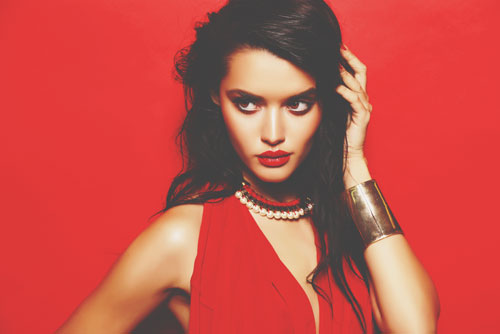 【エレメント手相×天秤座編】「火の手」の天秤座は、野心的でオシャレな社交家！