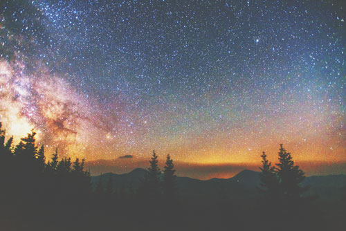 4月26日は牡牛座の新月　優雅な楽しみが幸せを連れてくる日！