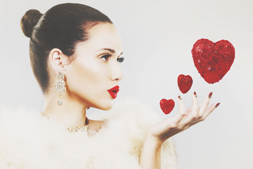 【12星座の恋物語】射手座の恋は追いかけるもの、添い遂げるも別れるも相手の魅力次第