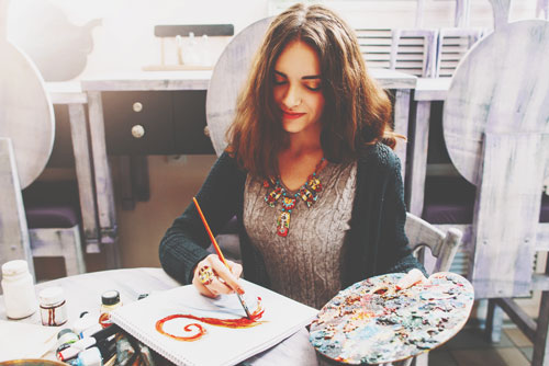 あなたのクリエイティブ度がわかる【心理テスト】森の中の宝石を手にしない理由は？