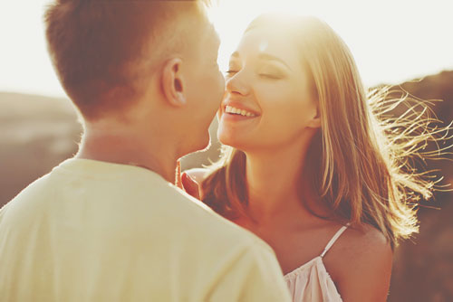 そっけない態度は眼中にないから？　私に対するあの人の本当の思いを占う