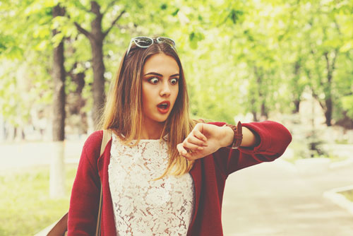 血液型【遅刻の言い訳】あるある　A型は1から10まで説明、O型は冗談でごまかす！