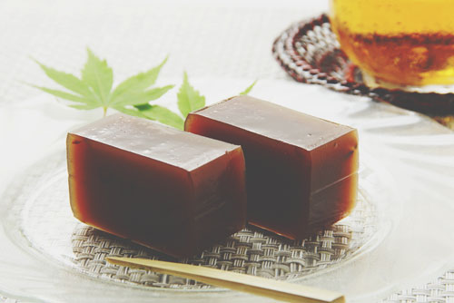 友達から見たあなたの姿がわかる【和菓子占い】水ようかん、どらやき……何タイプ？