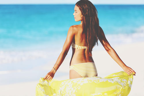 血液型【水着の選び方】あるある　O型は「パレオ」でかわいく体型カバー！