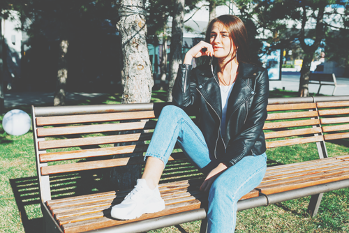 「StrangeArtifac」のマリイとイサヲジェットが登場！　2人の悩みを解決できるか!?