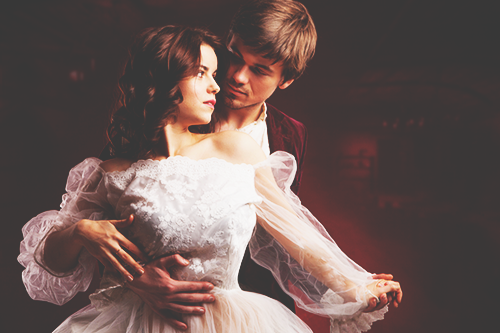 柴咲コウ「完璧な起業」にちらつく指南役の影