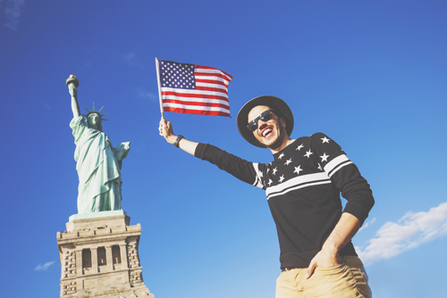 ようやく渡米が決まったピース・綾部。今年が最後のチャンス！