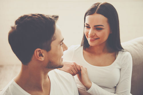 血液型【年下の恋人】あるある　A型は母親のように細かいことでも世話を焼く！