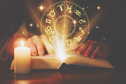 【西洋占星術特集】運勢、恋愛相性、結婚運、仕事運を西洋占術の人気占い師が占う！