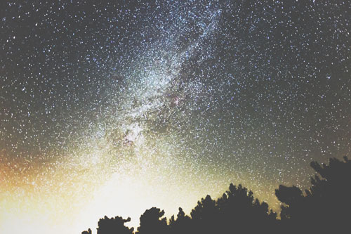 11月18日は蠍座の新月　自分の深いところからの変化を願える日！