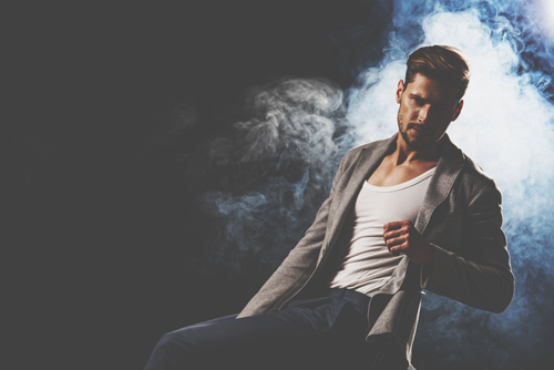 オトコにもホレられるモテ男　俳優・高良健吾の魅力に迫る