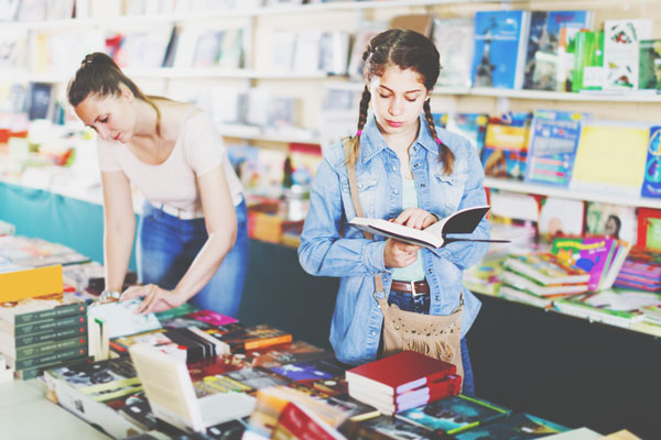 12星座【暇つぶし】あるある　双子座は本屋で新刊チェック、水瓶座は家電量販店へ！