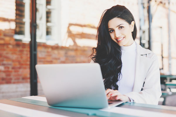 【紫月香帆の運気アップ風水】恋も仕事も思い通りに楽しむには？