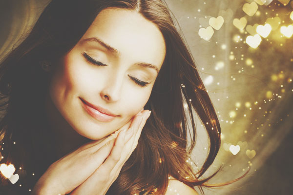 【SUGARの占い都市伝説】愛の星・金星と縁が深い食べ物とは？