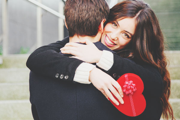 手相でわかる！　この線があったら、バレンタインが告白のチャンス！