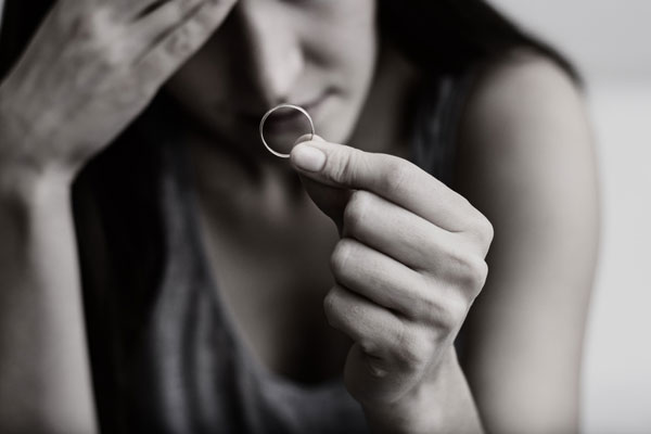 中島美嘉＆清水邦広が離婚　遠距離恋愛・結婚を成就するには？