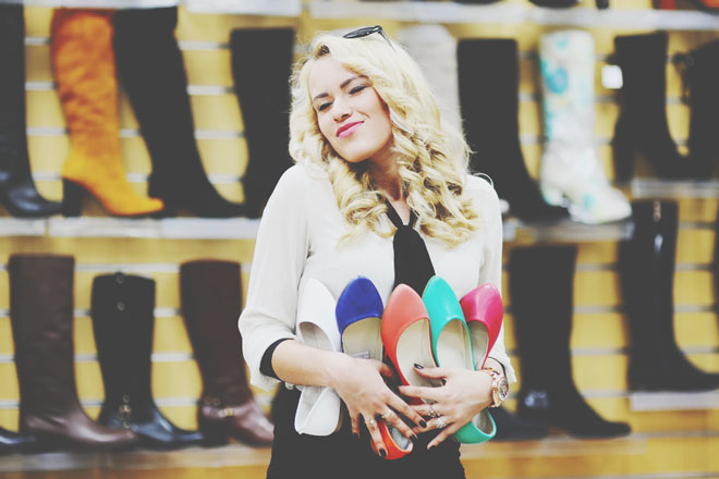 12星座【欲しがり】ランキング　射手座は今すぐ欲しい、瞬間欲望は最大級！