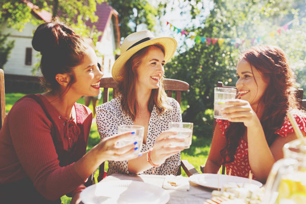 【心理テスト】シチューに入っていた具材は何？　答えでわかるあなたに必要な友達