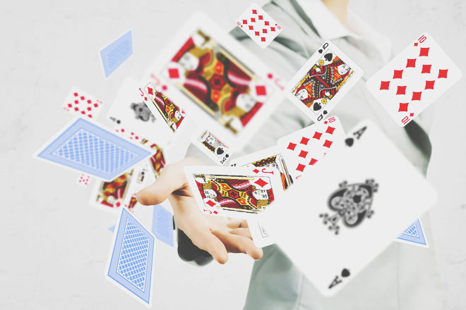 長澤まさみ主演『コンフィデンスマンJP』スタート！　視聴率低迷つづく月9の運命は？