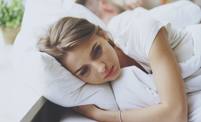 「入籍したばかりだけど、結婚生活が不安」占い師がタロットでスッキリ解決