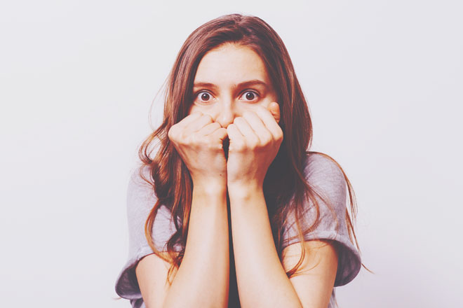 【心理テスト】宿の予約が取れていなくてピンチ！　どうするかでわかる周囲に与える悪影響