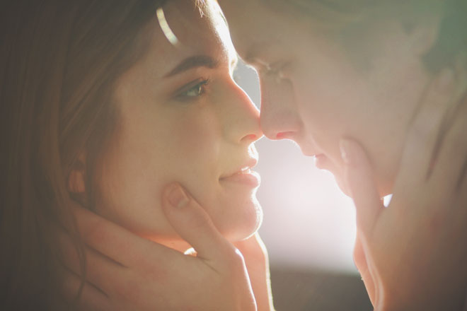 セックスへの探究心もナンバーワン!?　「より深く」を求める蠍座の恋【12星座のトリセツ】