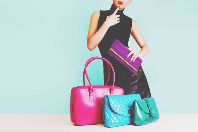 隠れた性格がわかる【バッグ占い】クラッチ、トート、リュック……あなたは何タイプ？
