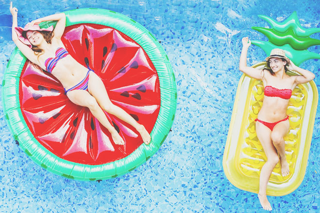 生年月日で占う【開運涼スポット】運命数3は「プール」で遊んでリフレッシュしよう！