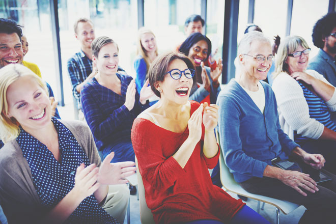 【11月の開運方位】ラッキー方位は「東」、コンサートやセミナーで運気を上げよう！