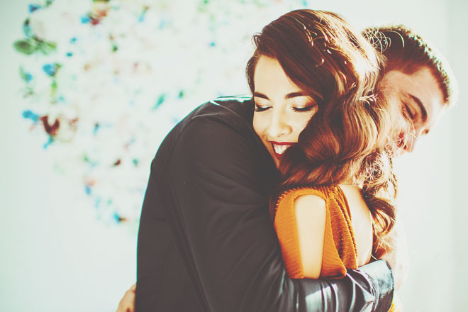 【心理テスト】恋人へのプレゼント選びでわかる、恋の未来の可能性