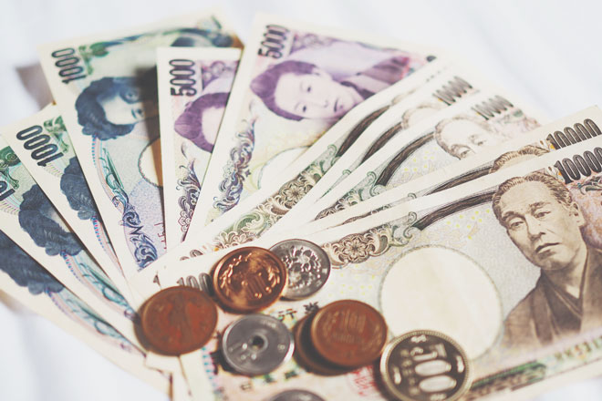 “1万円”の組み合わせで欲求不満度がわかる　5千円札×2枚が好きな人はやや高め！