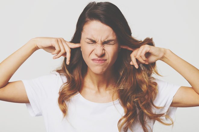 【心理テスト】ハウリング、泣き声、食器、車……苦手な音でわかる、あなたと波長が合わない人