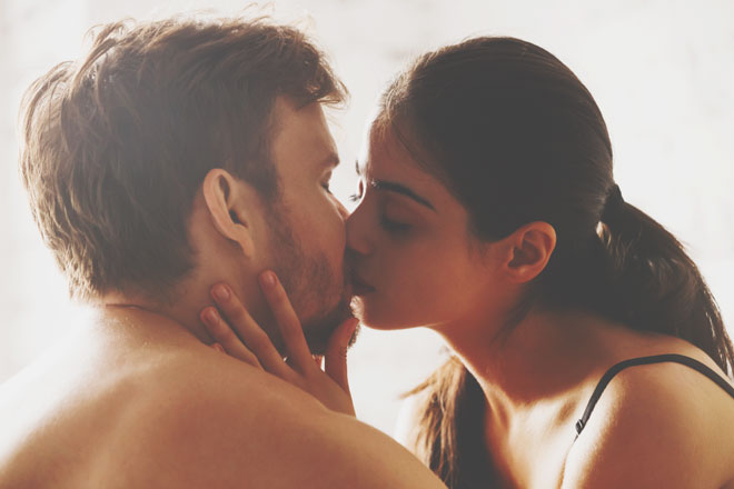 血液型【結婚後のスキャンダル】あるある　A型は夫以外との本気の恋、B型は突然の離婚!?