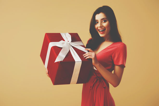 【心理テスト】リボンをほどくと何が入っていた？　答えでわかる解放したい欲求