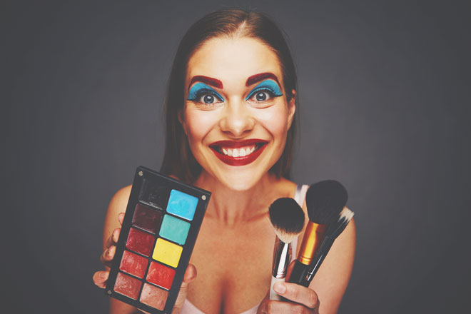 血液型【メイクの失敗】あるある　O型はオシャレが過ぎて舞台メイクのような厚化粧に!?