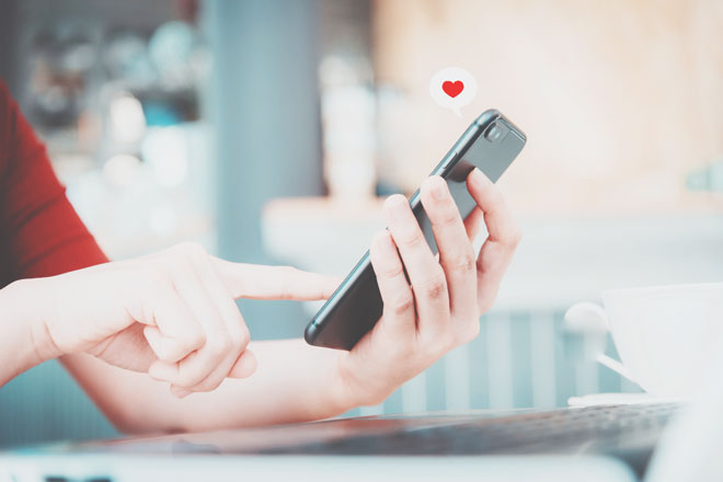 血液型【ネット恋活】あるある　AB型はリアルの恋よりイキイキ、饒舌に口説く！