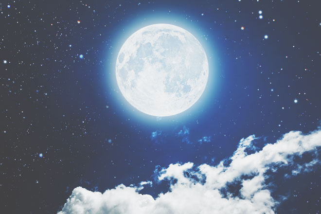 6月17日は射手座の満月　逃避願望を手放して、真の理想へと進もう！