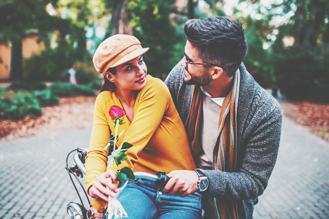 【心理テスト】ヘビと遭遇したときの行動でわかる、恋人への順応力