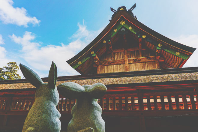 【7月の開運方位】ラッキー方位は「東」、神社仏閣巡りの旅行に出かけよう！