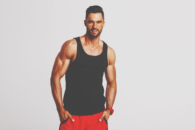 【夢占い】たくましい胸の夢は、頼れる異性と出会うサイン！　胸の夢が暗示すること