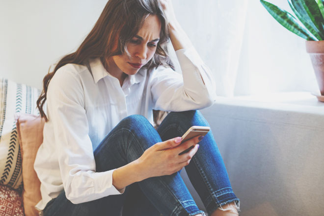 【心理テスト】「ヒト」として展示されたあなた、嫌なことは？　答えでわかるSNSストレス