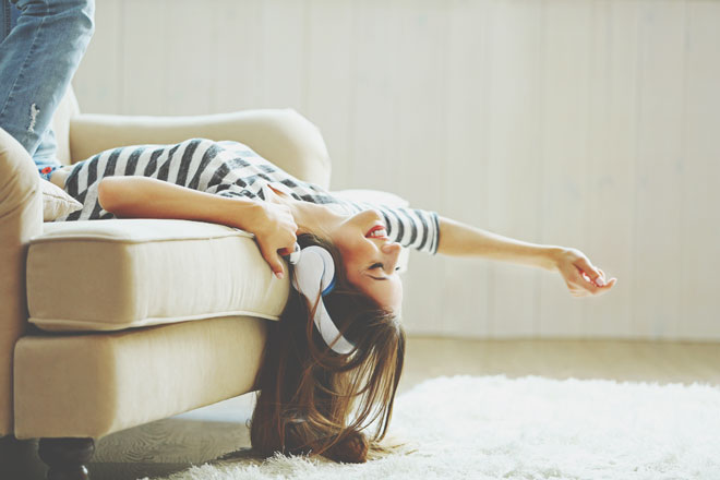 10の質問でわかる【リラックス度】ストレス社会、本当に力を抜いて過ごせている？