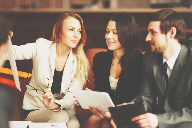 【手相占い】小指が長い人は北極で氷も売れる!?　営業セールスの才能がある手相ベスト3