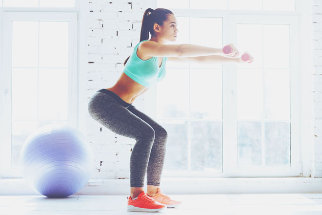 九星別【開運筋トレ】二黒土星はスクワット、七赤金星はヒップリフトで鍛えよう！