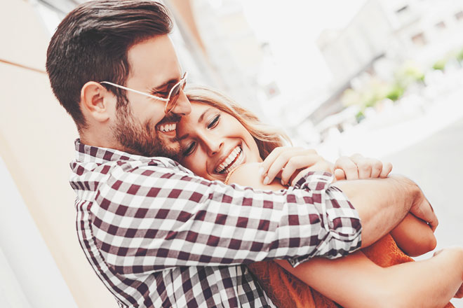 マンネリ厳禁！　新しいもの好きな男性を刺激するポイント5つ【宿曜占星術・恋の攻略法】