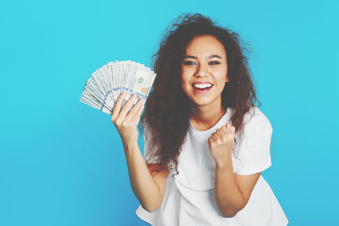 12星座別【2019年末ジャンボ宝くじ】射手座はネット購入、水瓶座は仲間と共同購入が吉！