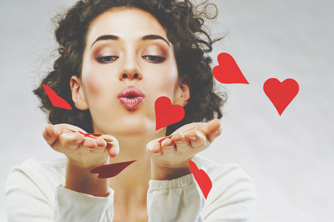 誕生日で占う【恋のさみしさを紛らわせる方法】運命数4は仕事に没頭して不安を吹っ飛ばそう！