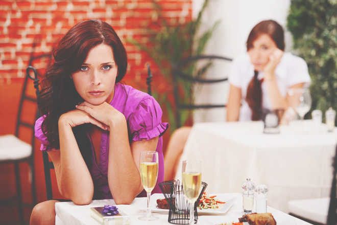 【心理テスト】レストランがいまひとつだった理由でわかる、求めている人付き合い