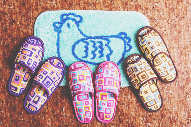 【心理テスト】トイレのスリッパで診断！　あなたに合ったお金が増える方法