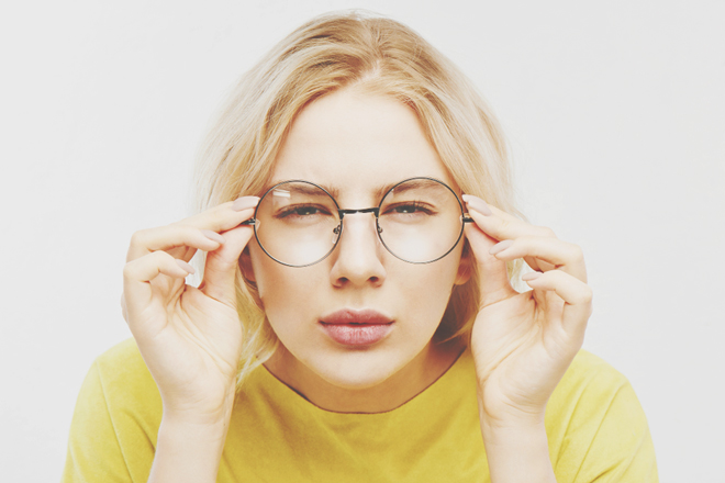 10の質問でわかる【肩書き妄信度】知名度やブランドで人を判断していませんか？